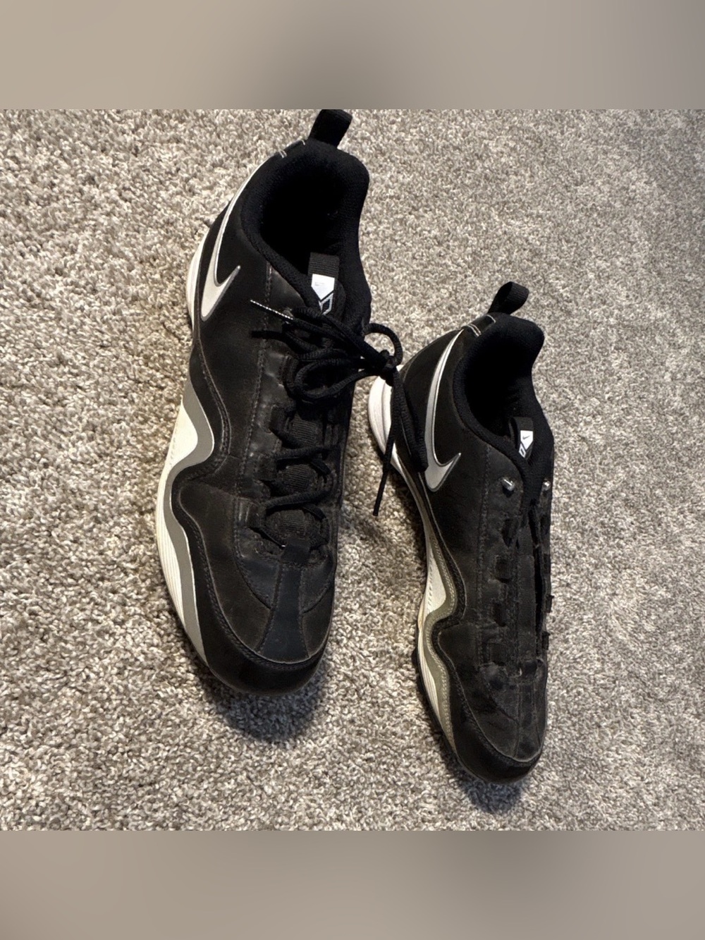 Nike Men's Baseball Cleats Low Top Metal Studs Black/White